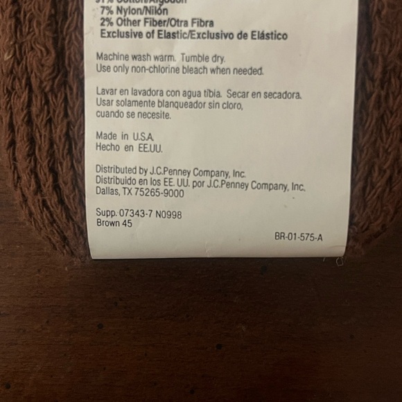 Bundle: Winterlace Cable Knit Leg Warmers and socks - Picture 3 of 9